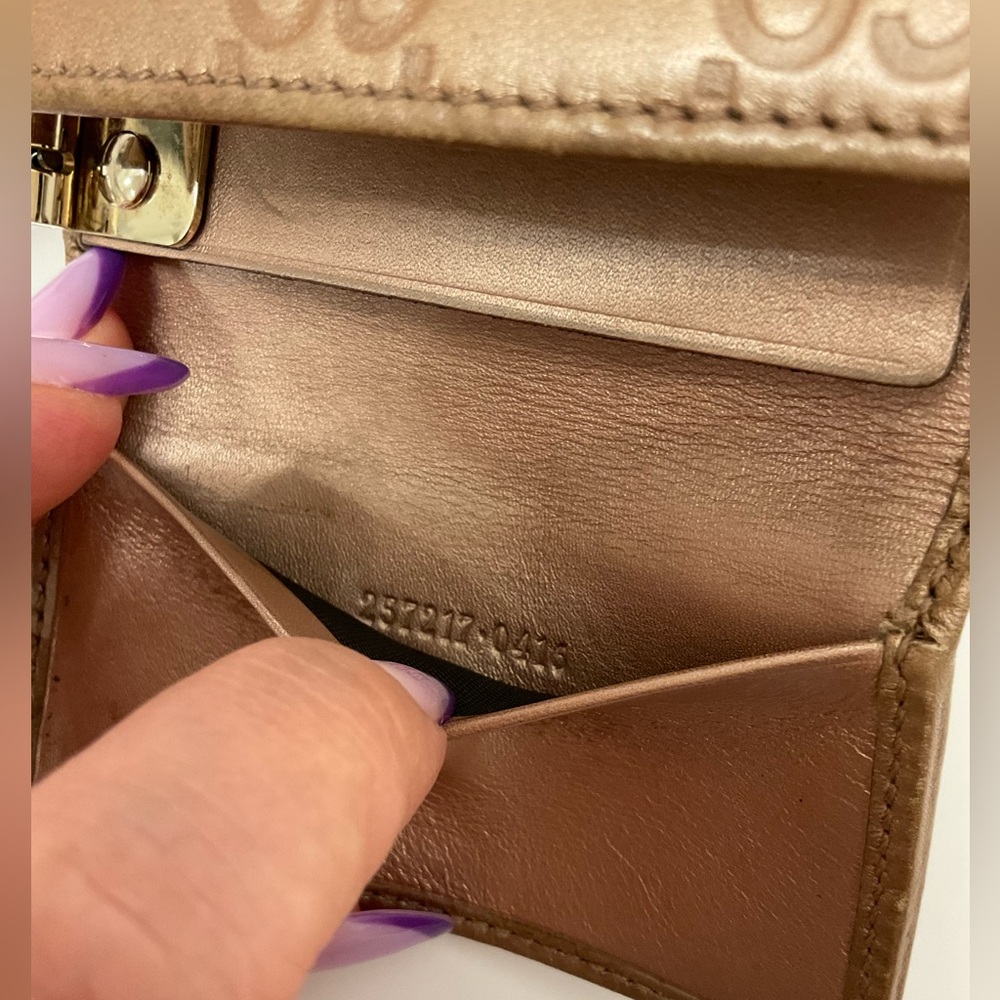 Gucci Guccissima Leather 6-Key Holder Wallet - Picture 9 of 9
